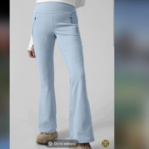 Athleta Peak Hybrid Fleece Pant. Size S. Color: blue